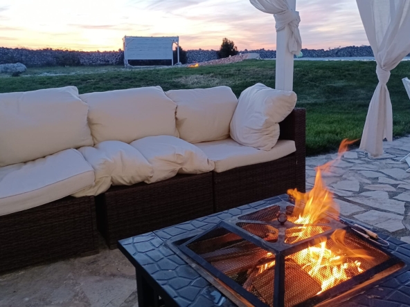 0d1e9725-d6da-4fd6-8f06-e225c3a4d564