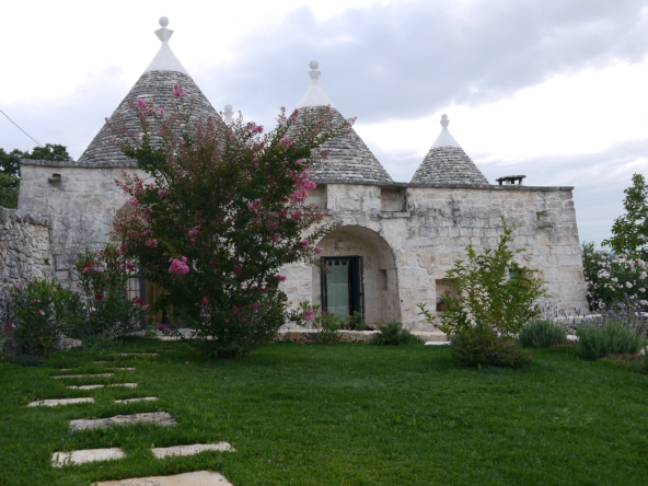 OSTUNI - Villa con piscina e parco - Teminopremiumproperties (53)